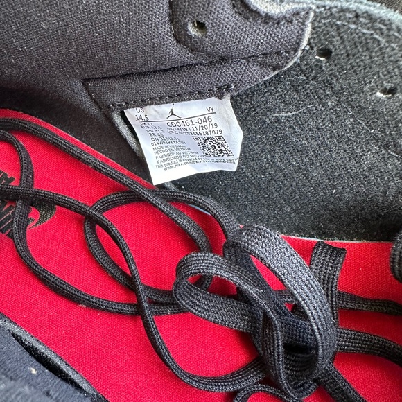 Jordan 1 Retro High NC to CHI Sneakers (Women’s 14.5 / Men’s 13) Brand New - Picture 3 of 10